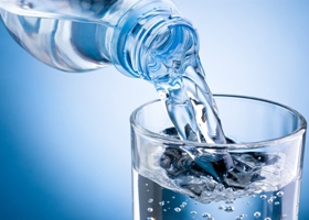 Як правильно пити воду під час тренування