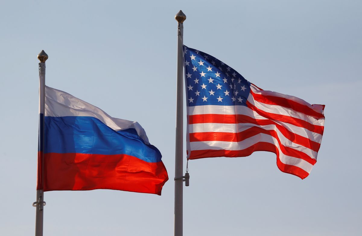 МЗС РФ запропонував закрити посольство США в Санкт-Петербурзі