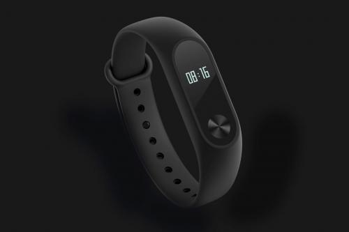 Основною перевагою Mi Band 3, по ідеї розробників, повинен стати сенсорний екран, який оснащений функціональної кнопкою, а також завбачливо втоплений в корпус, щоб уникнути подряпин і інших пошкоджень